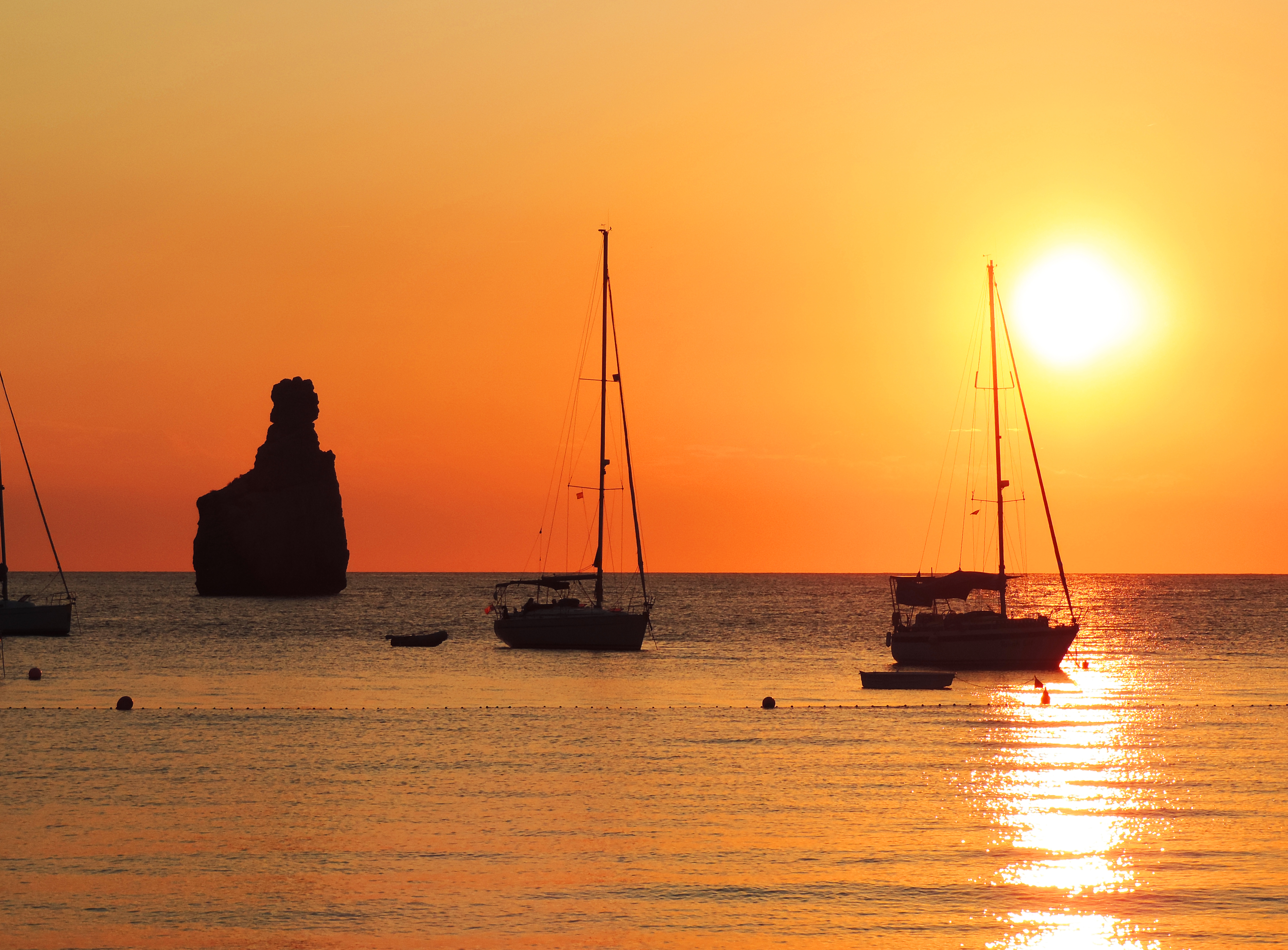 Sunset,At,Benirras,Beach,,Ibiza Morbi vitae purus dictum, ultrices tellus in, gravida lectus.